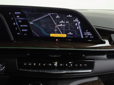 2023 Cadillac ESCALADE 5TH GENERATION 缩略图 14
