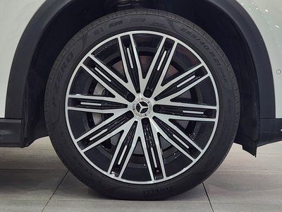 2023 Mercedes-BENZ EQE 照片 2
