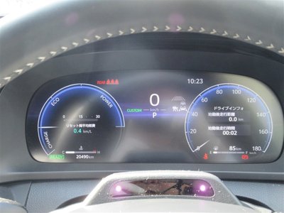 TOYOTA CROWN SPORT - 3