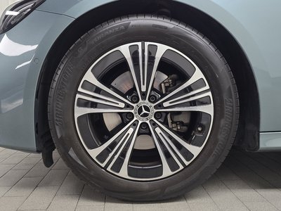 MERCEDES-BENZ E-CLASS - 6