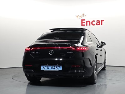 MERCEDES-BENZ EQE - 6