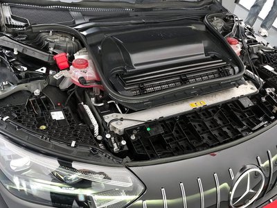 MERCEDES-BENZ EQE - 5