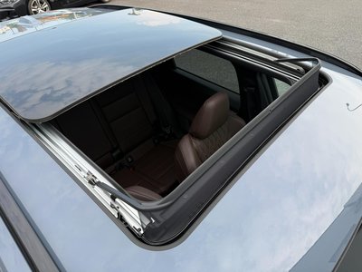 2025 BMW X1 photo 6