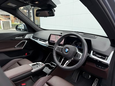 2025 BMW X1 photo 8