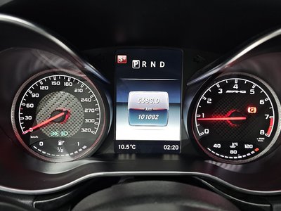 MERCEDES-BENZ GT AMG - 8