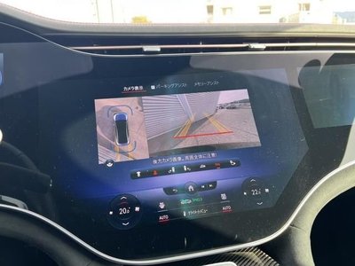 MERCEDES-BENZ EQE - 7