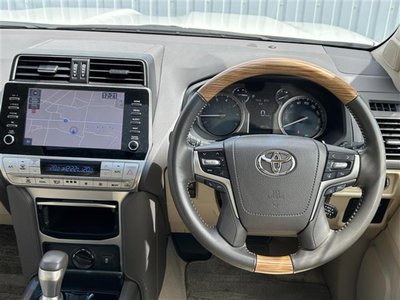 TOYOTA LAND CRUISER PRADO - 2