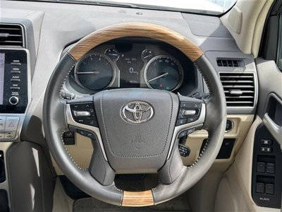 TOYOTA LAND CRUISER PRADO - 4