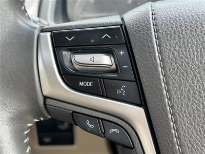 TOYOTA LAND CRUISER PRADO - 6