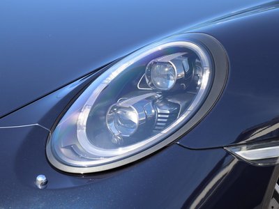PORSCHE 911 - 10