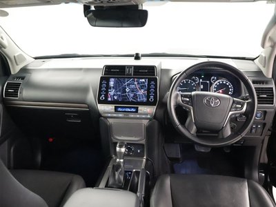 TOYOTA LAND CRUISER PRADO - 5