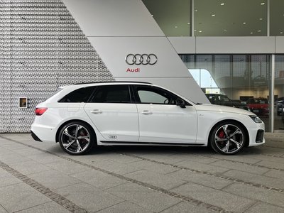 AUDI A4 - 5