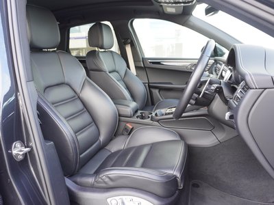 صورة مصغرة 13 لـ 2024 Porsche MACAN