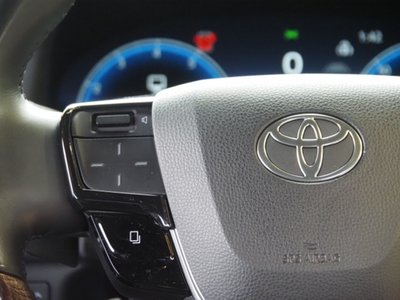 صورة مصغرة 41 لـ 2023 Toyota VELLFIRE