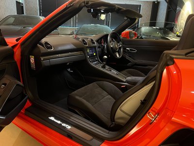 2020 Porsche 718 — миниатюра 13