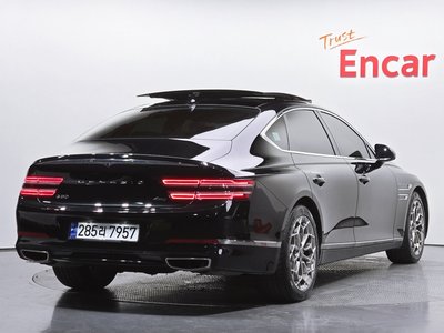 GENESIS G80 (RG3) - 2