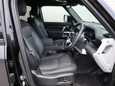صورة مصغرة 86 لـ 2023 LAND Rover DEFENDER