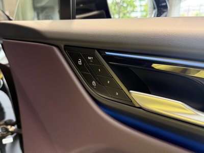 صورة مصغرة 13 لـ 2025 Porsche MACAN