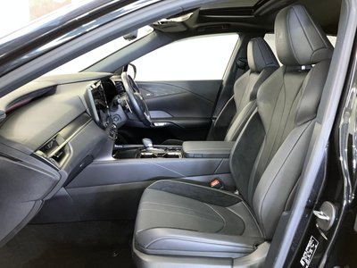 صورة مصغرة 15 لـ 2023 Lexus RX