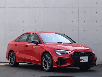 صورة 10 لـ 2023 AUDI S3 SEDAN