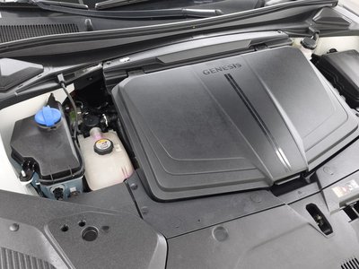 2022 Genesis GV60 photo 7
