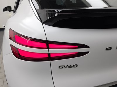 2022 Genesis GV60 photo 10