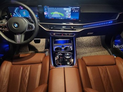صورة 8 لـ 2024 BMW X7