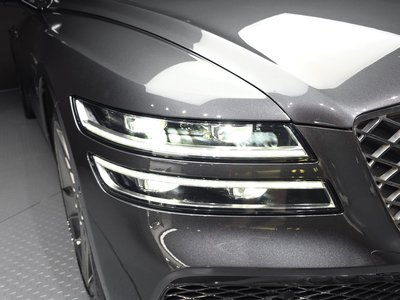 GENESIS G80 (RG3) - 9