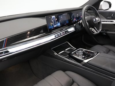 BMW 7 SERIES - 4