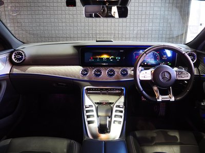 MERCEDES-BENZ GT 4-DOOR COUPE AMG - 6