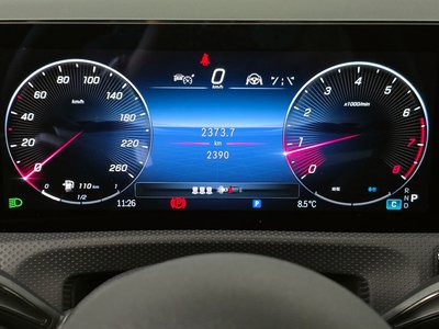 MERCEDES-BENZ CLA - 8