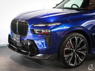 BMW X7 - 7