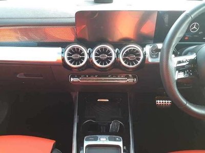 MERCEDES-BENZ MERCEDES-BENZ GLB - 9