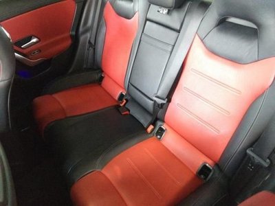 MERCEDES-BENZ CLA - 4