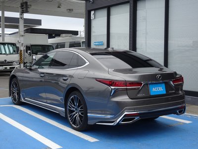 LEXUS LS - 5