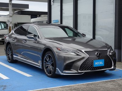 LEXUS LS - 9