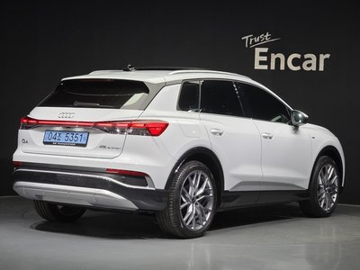 2026 AUDI Q4 E-TRON 照片 4