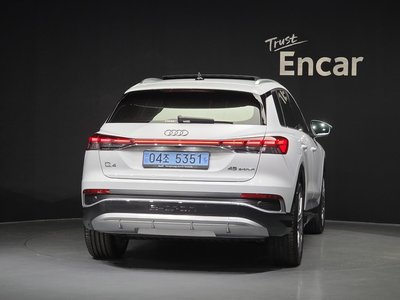 2026 AUDI Q4 E-TRON 照片 3