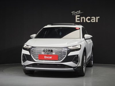 2026 AUDI Q4 E-TRON 照片 2