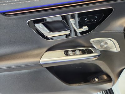 2024 Mercedes-BENZ EQE — миниатюра 18