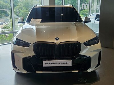 2025 BMW X5 — фото 2