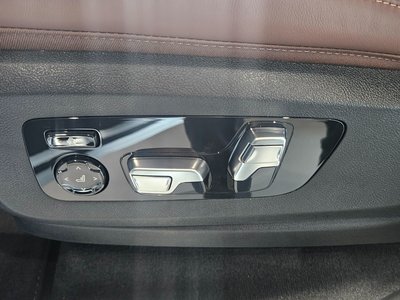2025 BMW X5 缩略图 14
