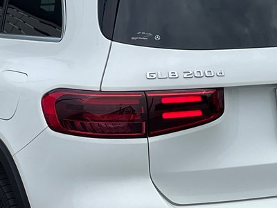 2024 Mercedes-BENZ GLB thumbnail 24