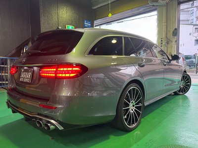 MERCEDES-BENZ E-CLASS AMG - 4