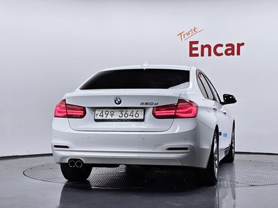 صورة 4 لـ 2018 BMW 3 SERIES
