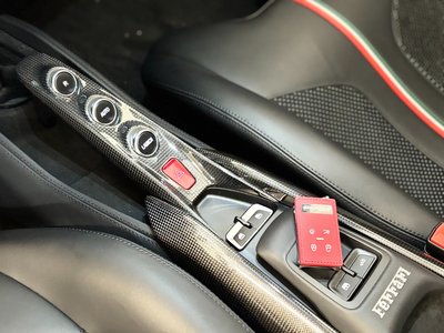 FERRARI F8 SPIDER - 8