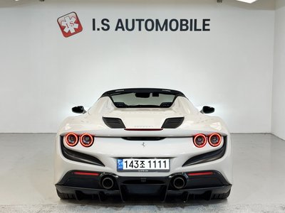 FERRARI F8 SPIDER - 2