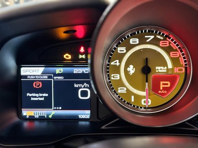 FERRARI F8 SPIDER - 4