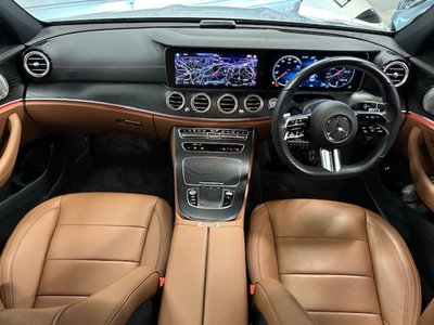 MERCEDES-BENZ E-CLASS - 9