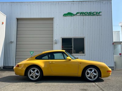 PORSCHE 911 - 8